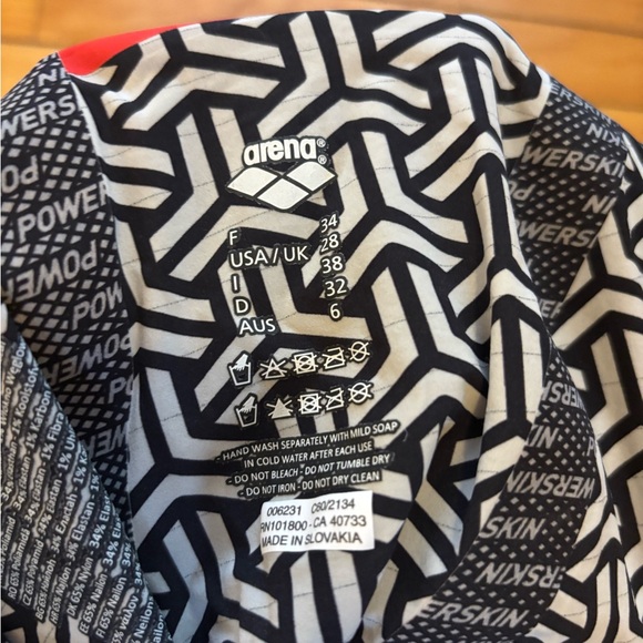 Arena carbon glide racing suit - Picture 3 of 3